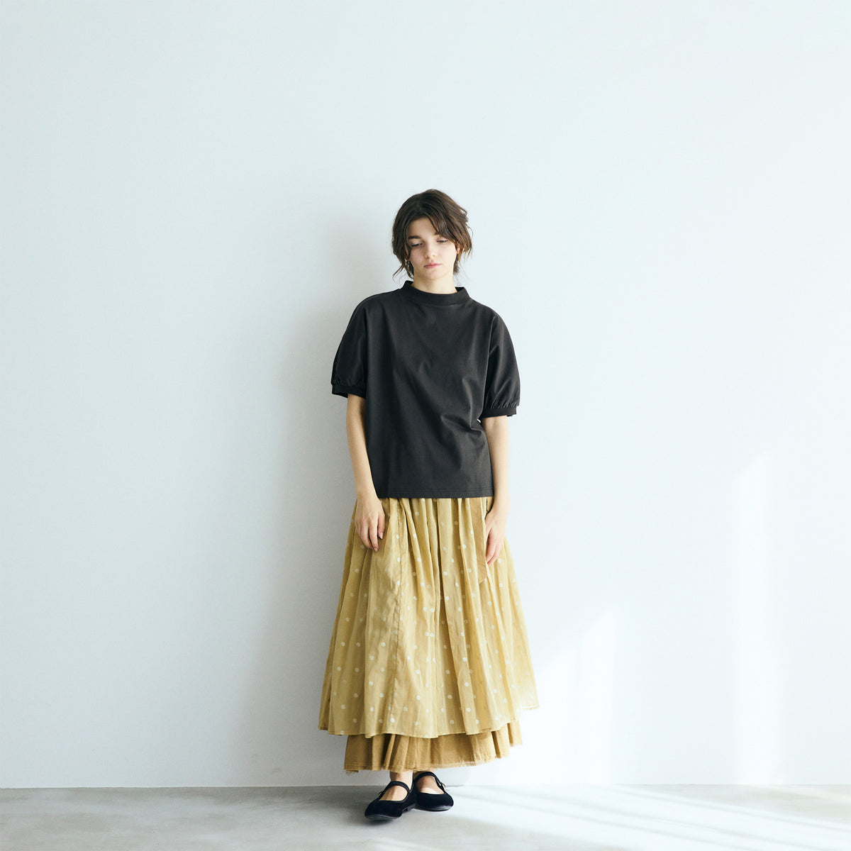 MAGALI コットン天竺・ギャザースリーブ・カットソー/ ブラック 