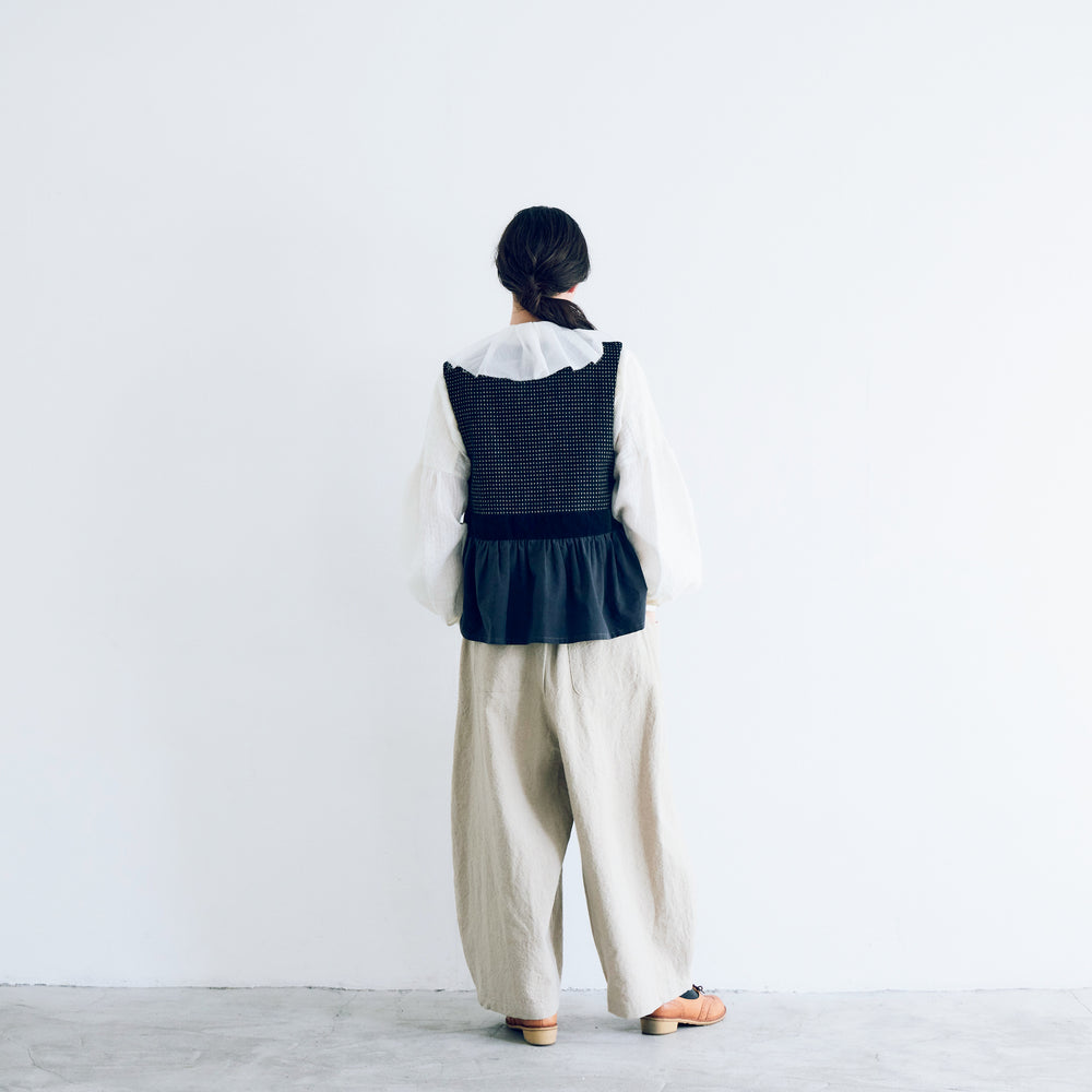 MAGALI ピンドットツイード・ヴィンテージ・ジレ　ブラック